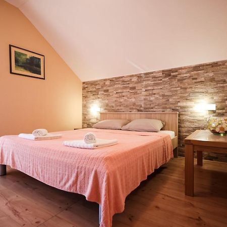 Apartment Ruza Sukošan Kültér fotó