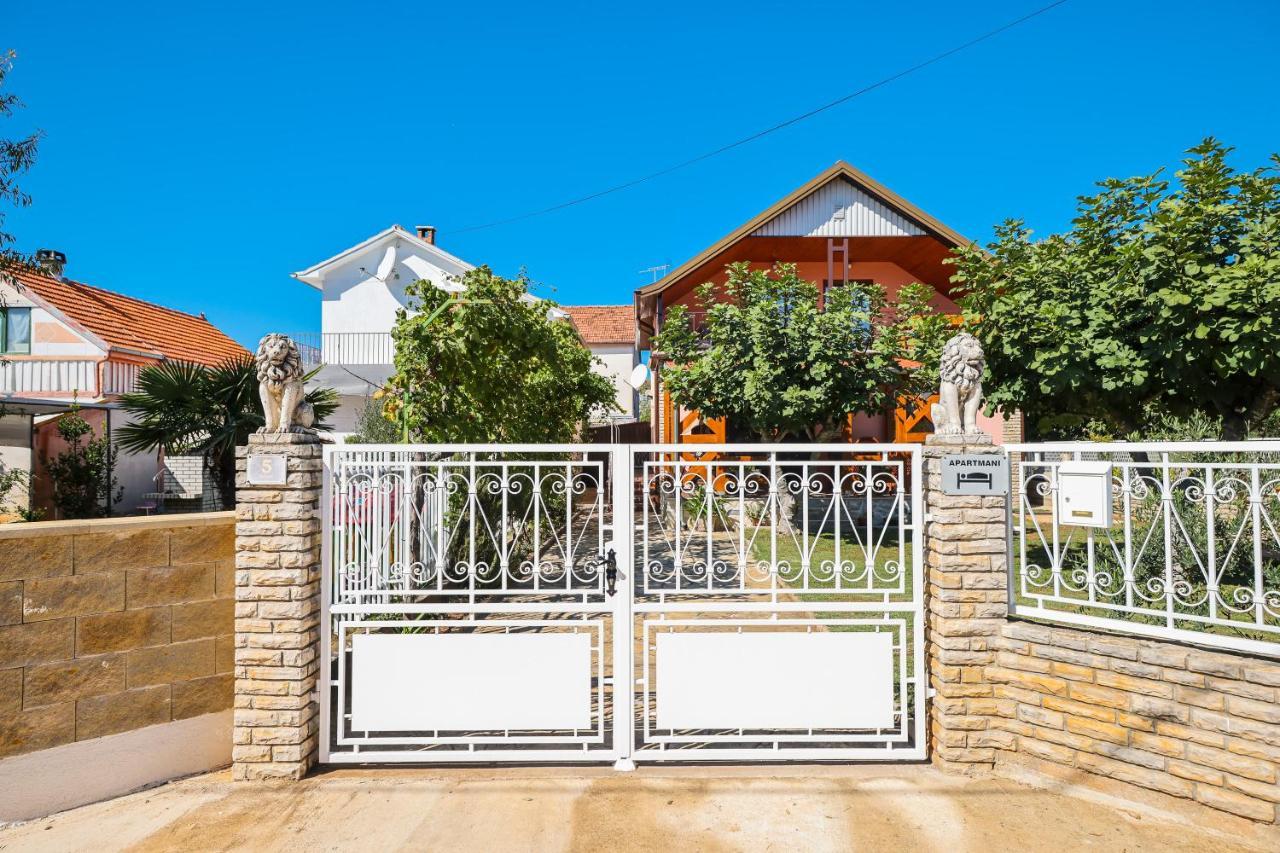 Apartment Ruza Sukošan Kültér fotó