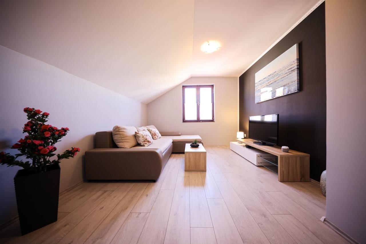 Apartment Ruza Sukošan Kültér fotó