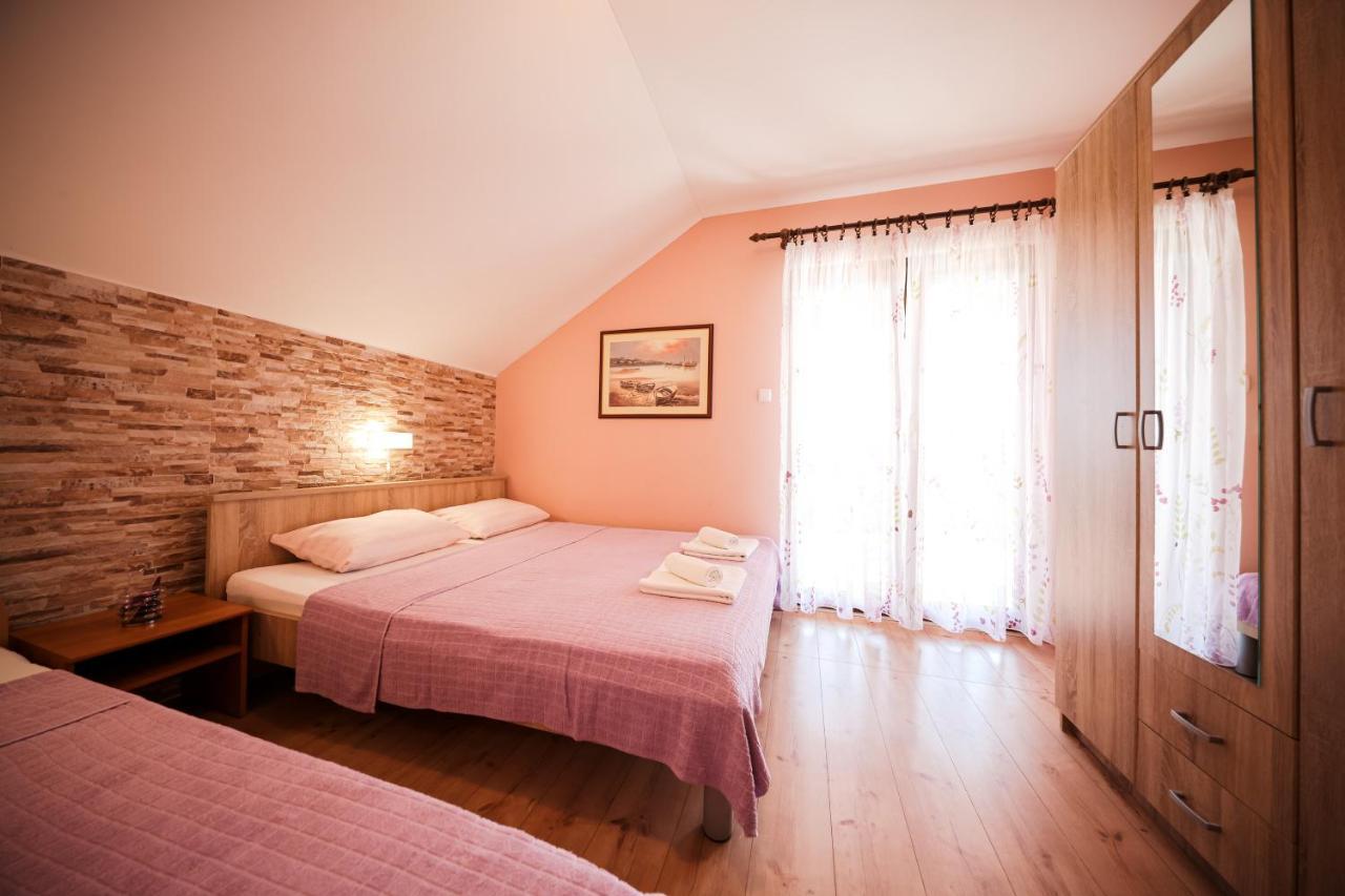 Apartment Ruza Sukošan Kültér fotó